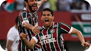 Magno Alves comemorando um gol pelo Fluminense